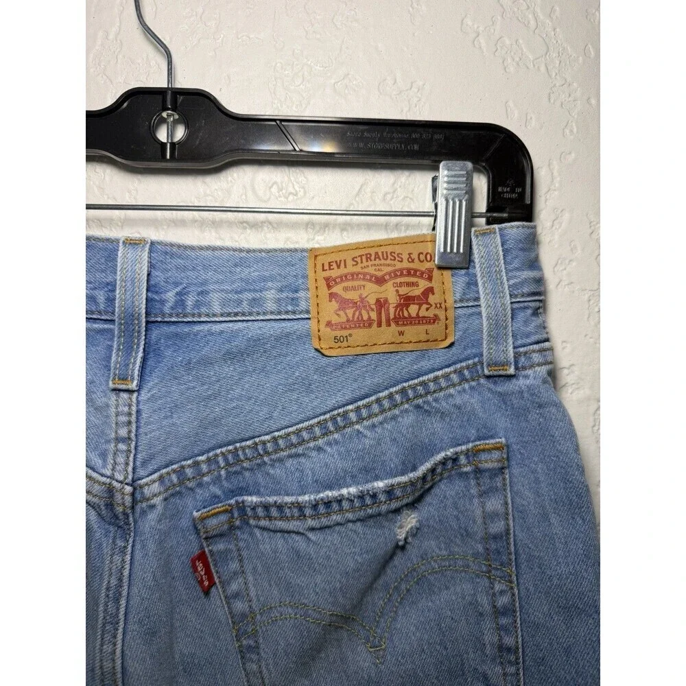 Levi's 501 Distressed Cut Off Denim Shorts Button Fly Blue Size 26